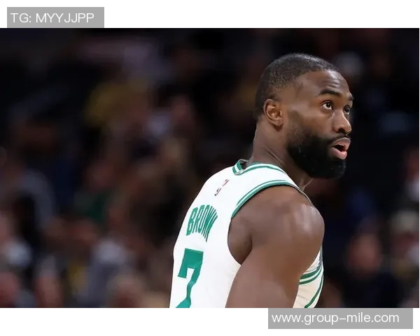 NBA染色先锋杰伦布朗获美媒新绰号黑马克引发热议