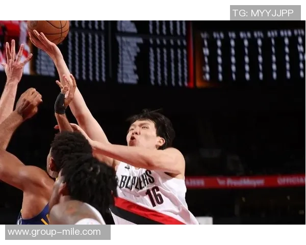 拓媒分析：杨瀚森需改善失误频率提升三分投篮能力简化低位单打动作